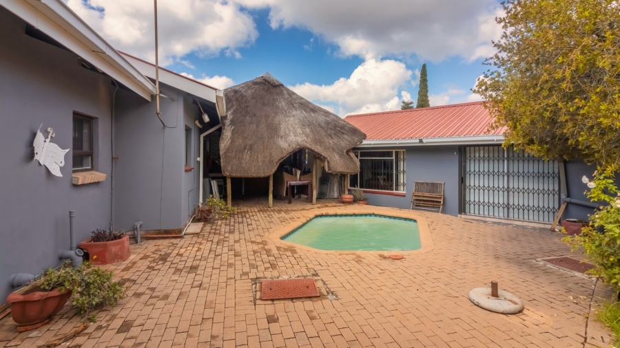 4 Bedroom Property for Sale in West Park Free State
